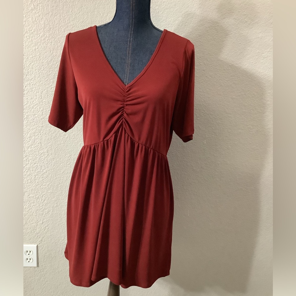 Torrid Rust Red V-Neck Ruched Waist Short Sleeve Blouse Women's Size 1X